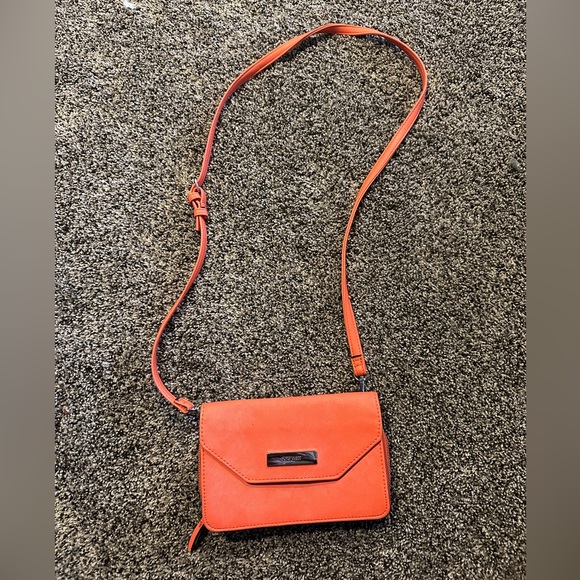 Ninewest small crossbody purse - Picture 1 of 4